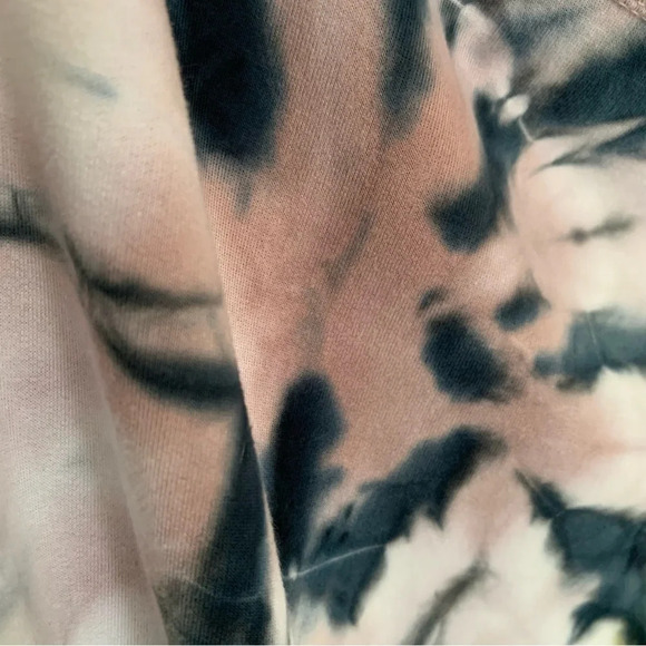 Young Fabulous  & Broke Tie Dye Off The Shoulder Oversized Sweater XS - Picture 10 of 10
